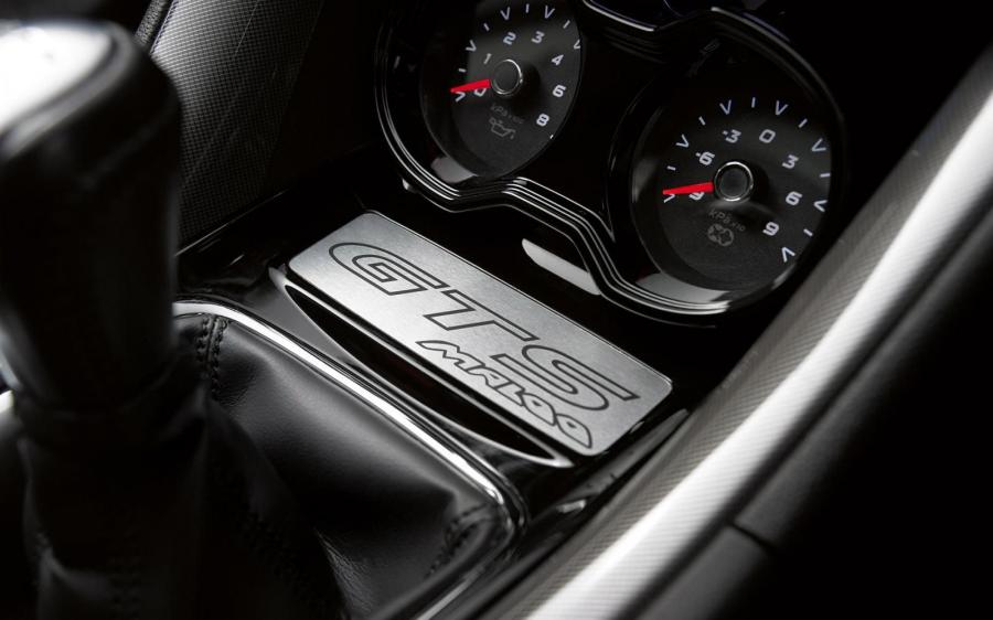 Holden HSV GTS Maloo 2014 года  (фото 11 из 12)